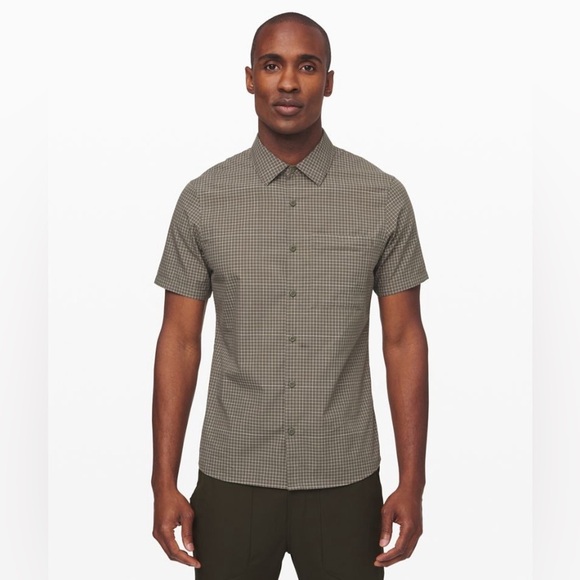 Lululemon “Like New” Grid Light Short Sleeve Shirt - XXL - Grey - Picture 9 of 10